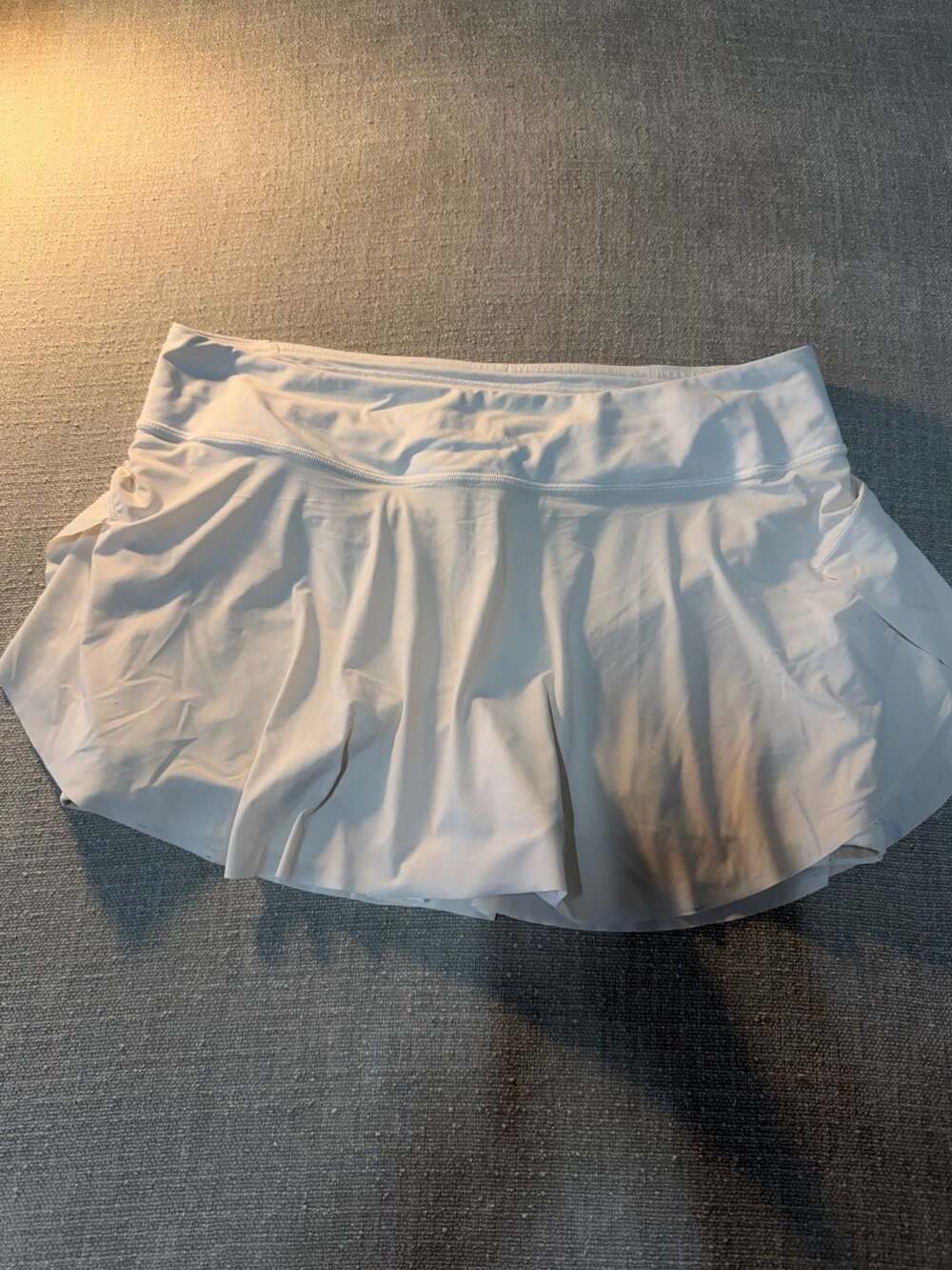 Lululemon Athletica White Pleated Tennis Skort Size 10